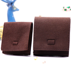 Подарок Drawstring ткани щитка кладет выбитый логотип в мешки с материалом Microfiber